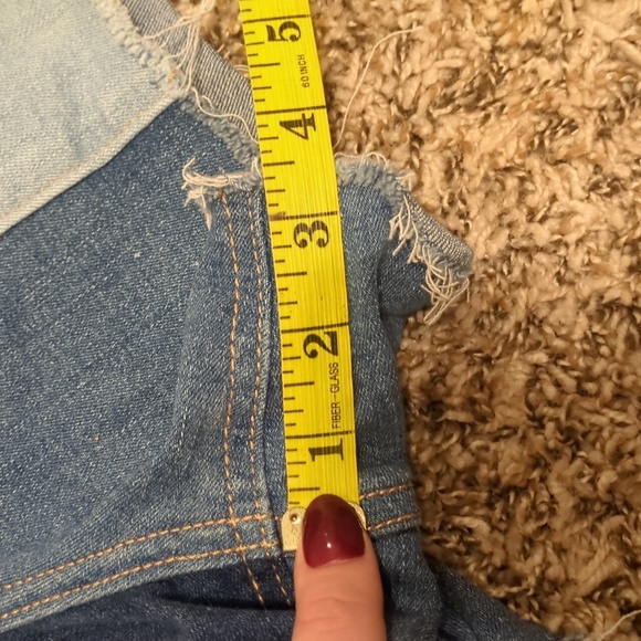 Hollister women's blue mulitonal curvy high rise 3" cut off shorts - Picture 5 of 9